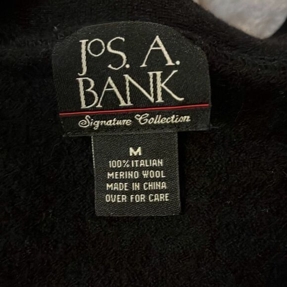Jos. A. Bank medium 100% Italian Merino wool - 2228‎ - Picture 3 of 3